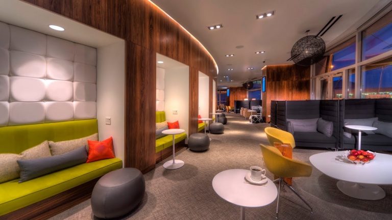 AMEX centurion Lounge at LAS